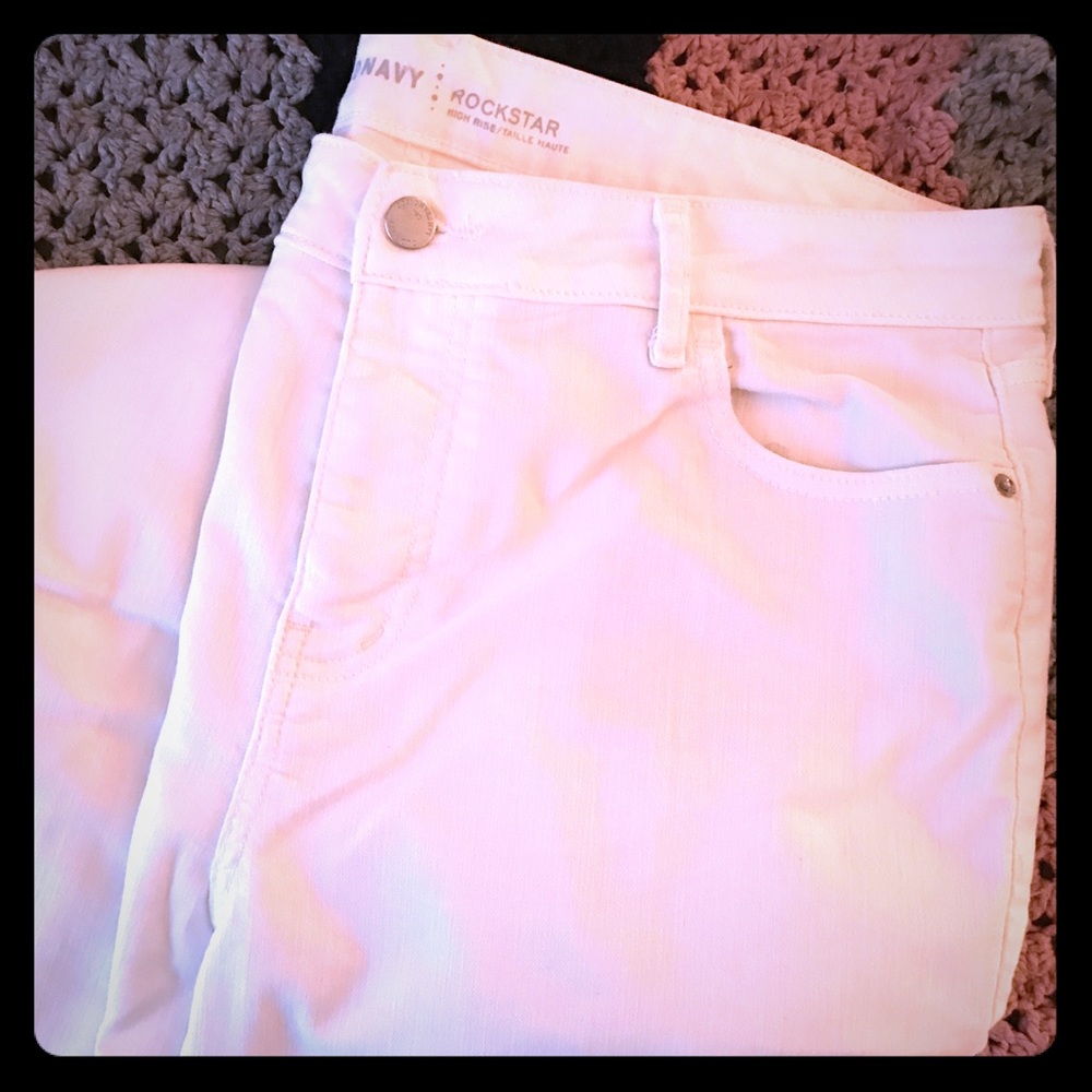 White skinny jeans